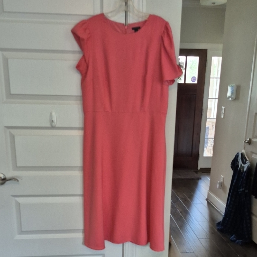 Ann Taylor Coral Midi Dress